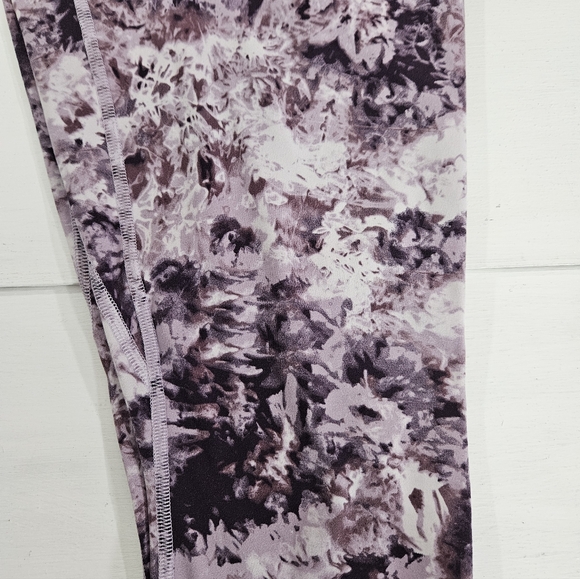 Under Armour purple full length leggings women's size Large - Picture 12 of 12